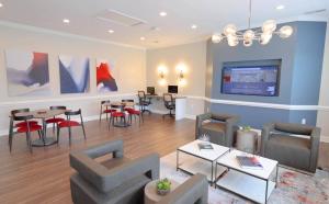 Apartments in Fayetteville, North Carolina - clubhouse Lounge with TV and Cyber Cafe